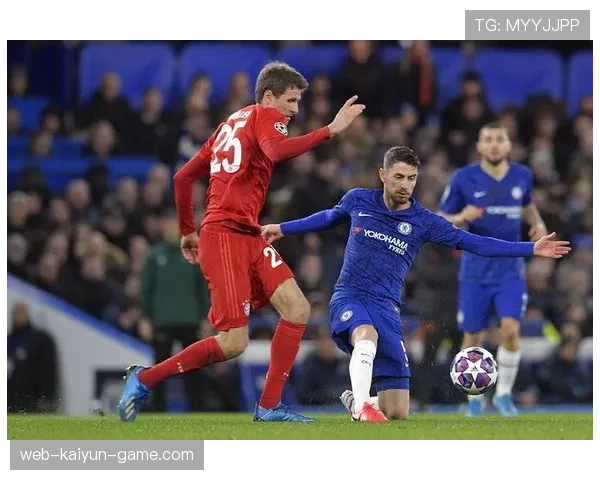 边路犀利却越踢越险！拜仁这是突破还是被反噬？