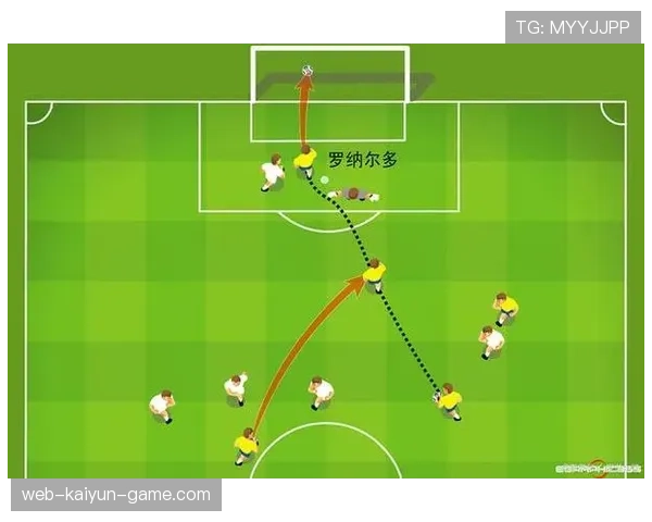 足球规则中合法冲撞的判罚标准与裁判判断要点解析